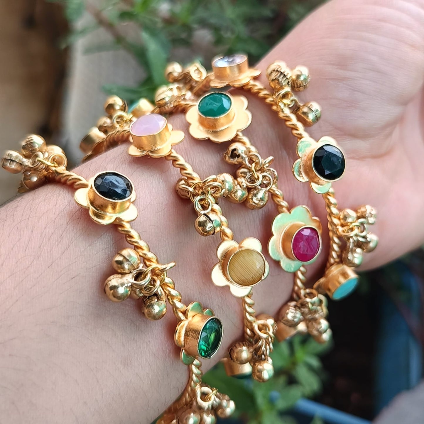 Brass adjustable bangles