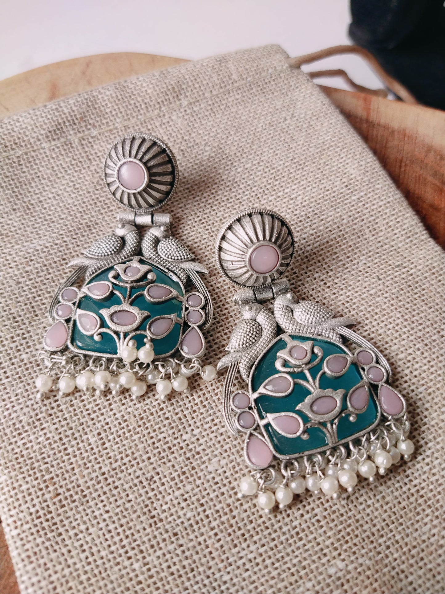 Monalisa stone earrings