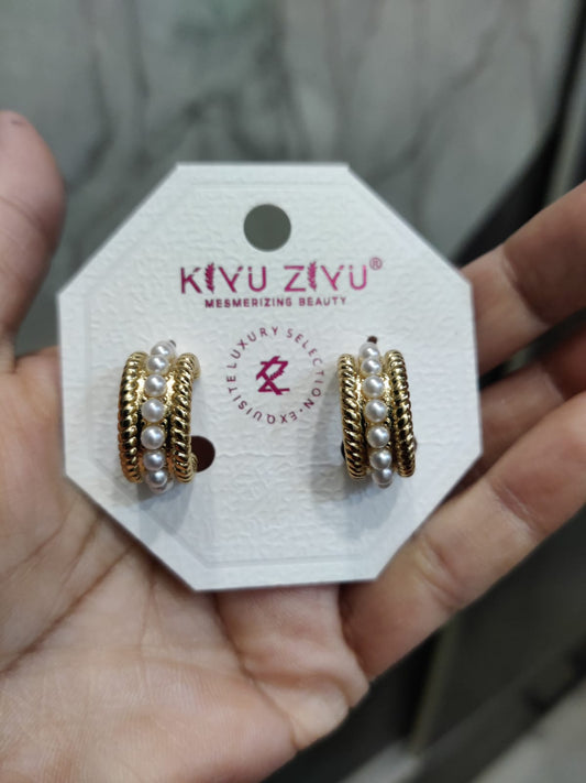Anti tarnish hoop with pearls