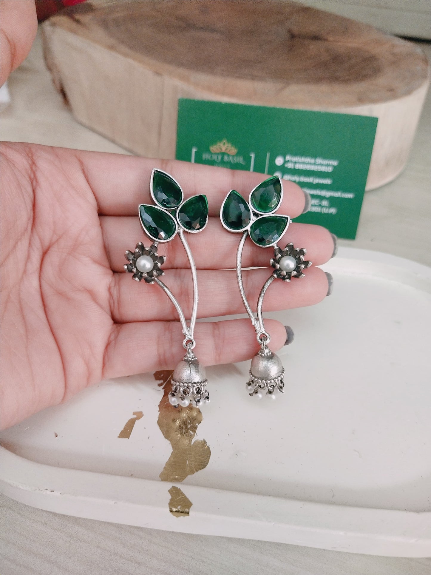 Monalisa long earrings