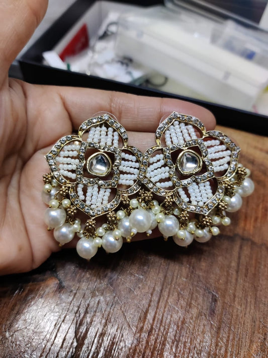 Beautiful pearl big sized studs