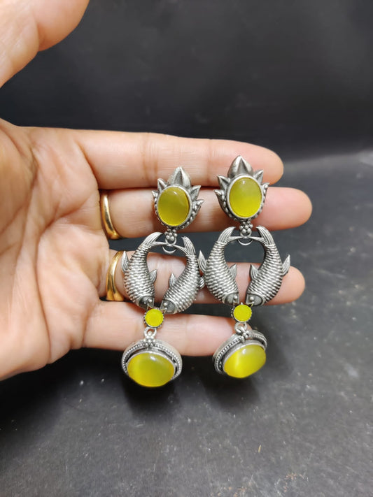Long fish motif earrings