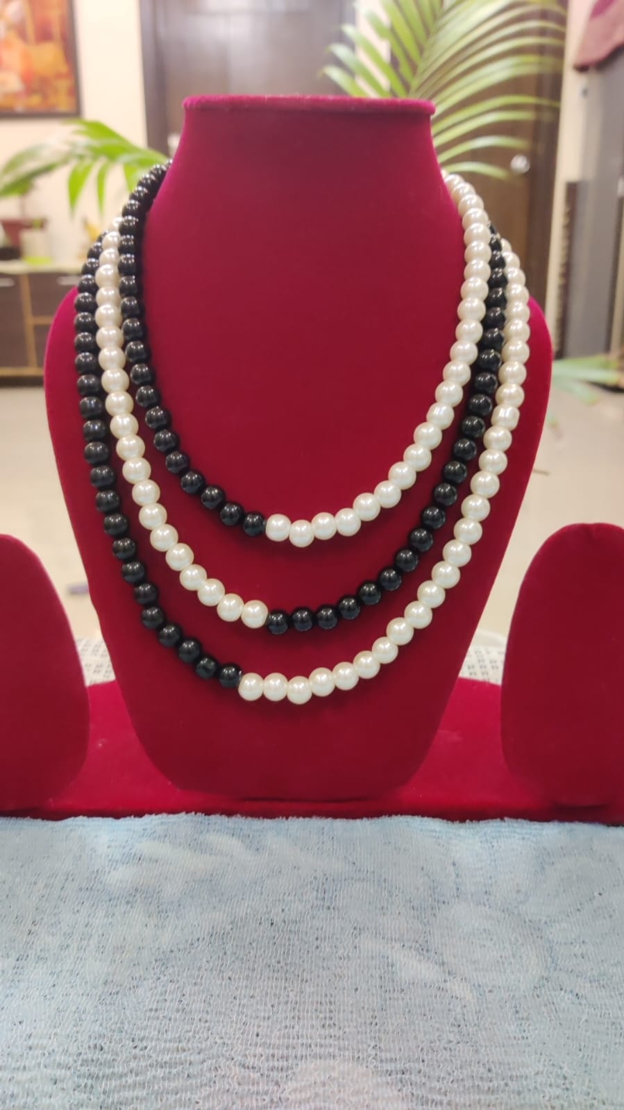 Dual colour beads mala without earrings