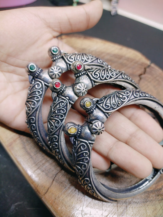 Brass screw bracelets