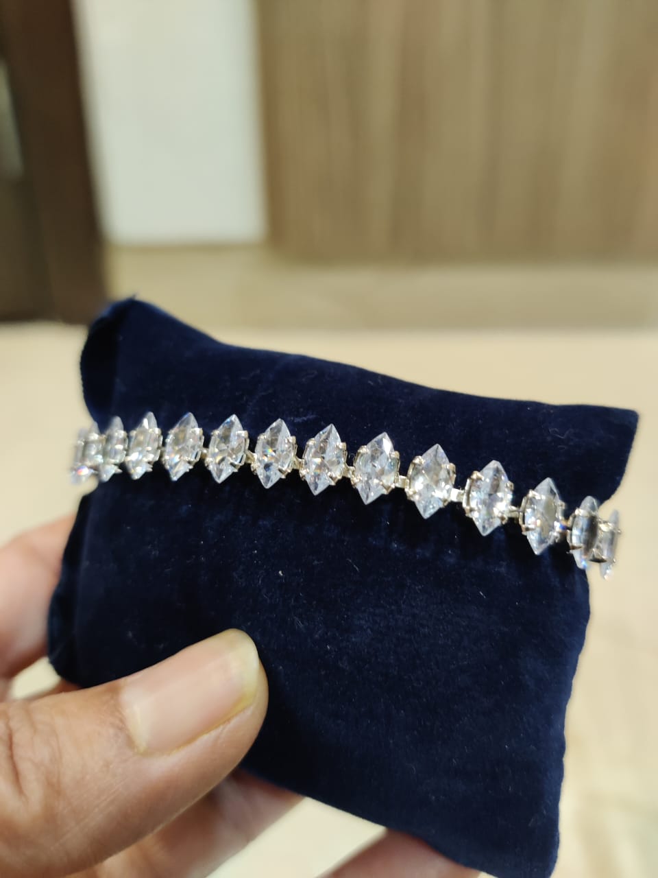 Cz bracelets with magnetic lock